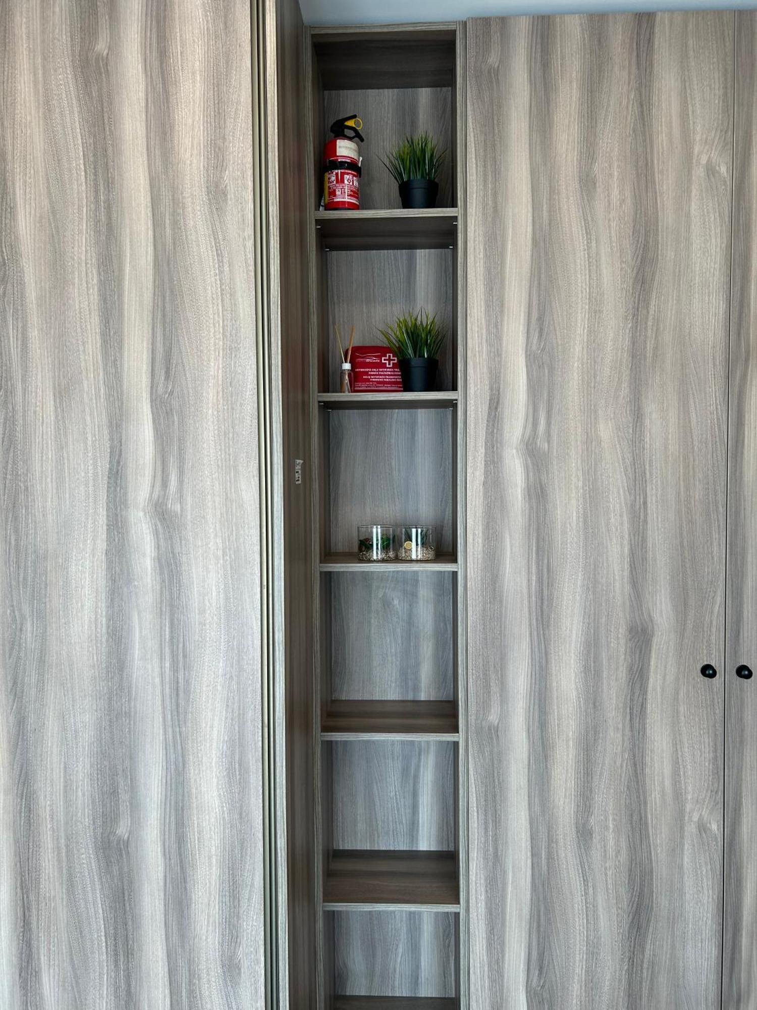 Your Home - Spacious Apartment In City Center, With Balcony & Self Check-In Vilnius Exterior photo